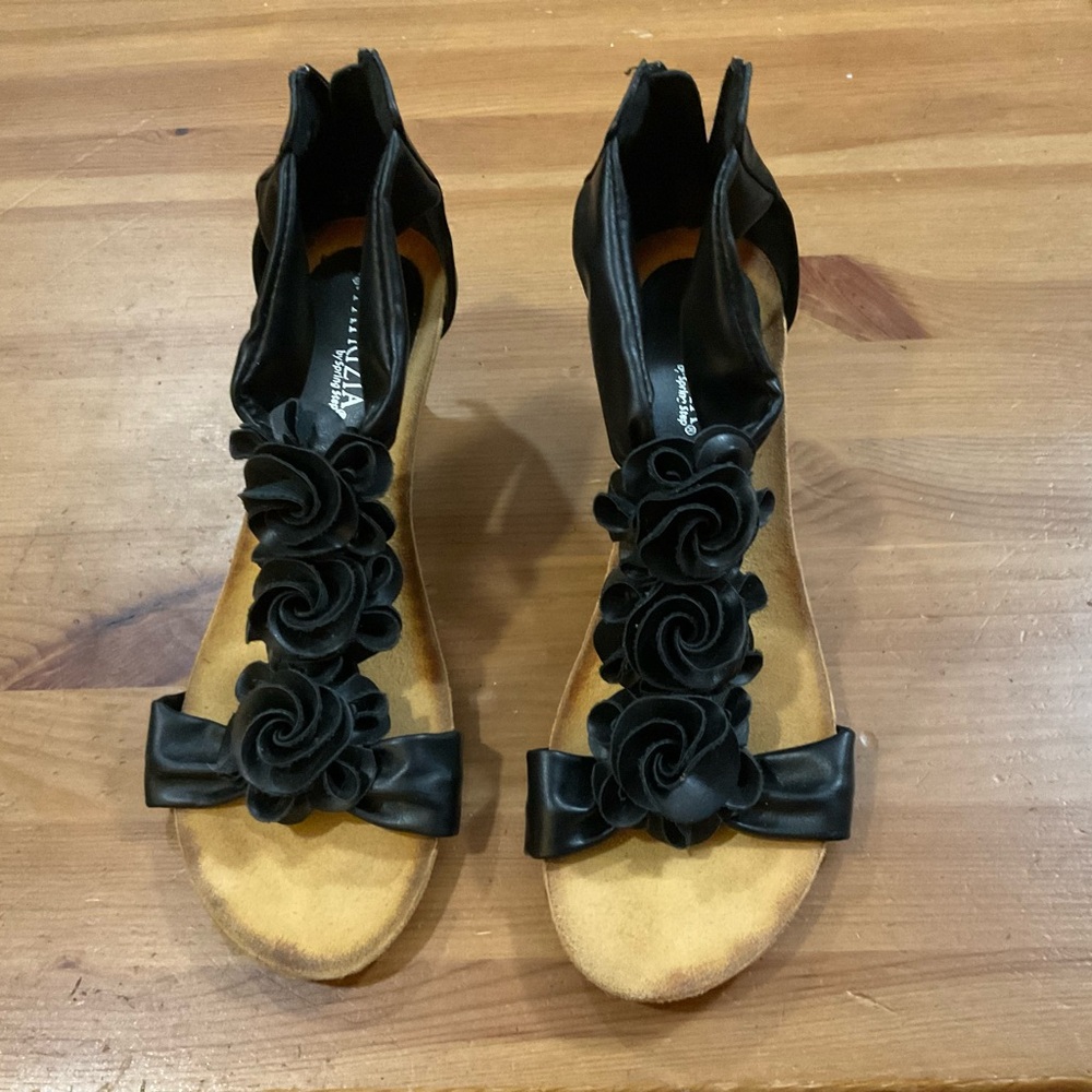 Patrizia: by spring step  Harlequin Black and Tan wedges with Zipper up Closure